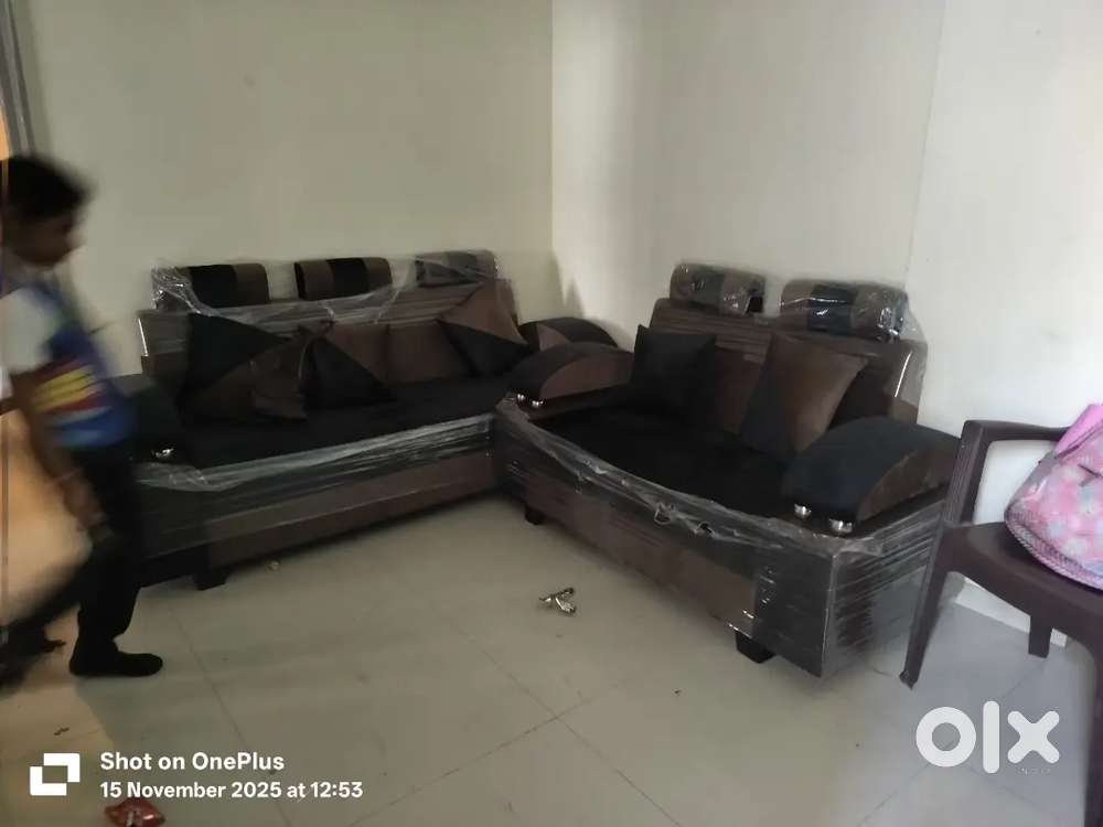 Pratham height divine life international school ke bagal