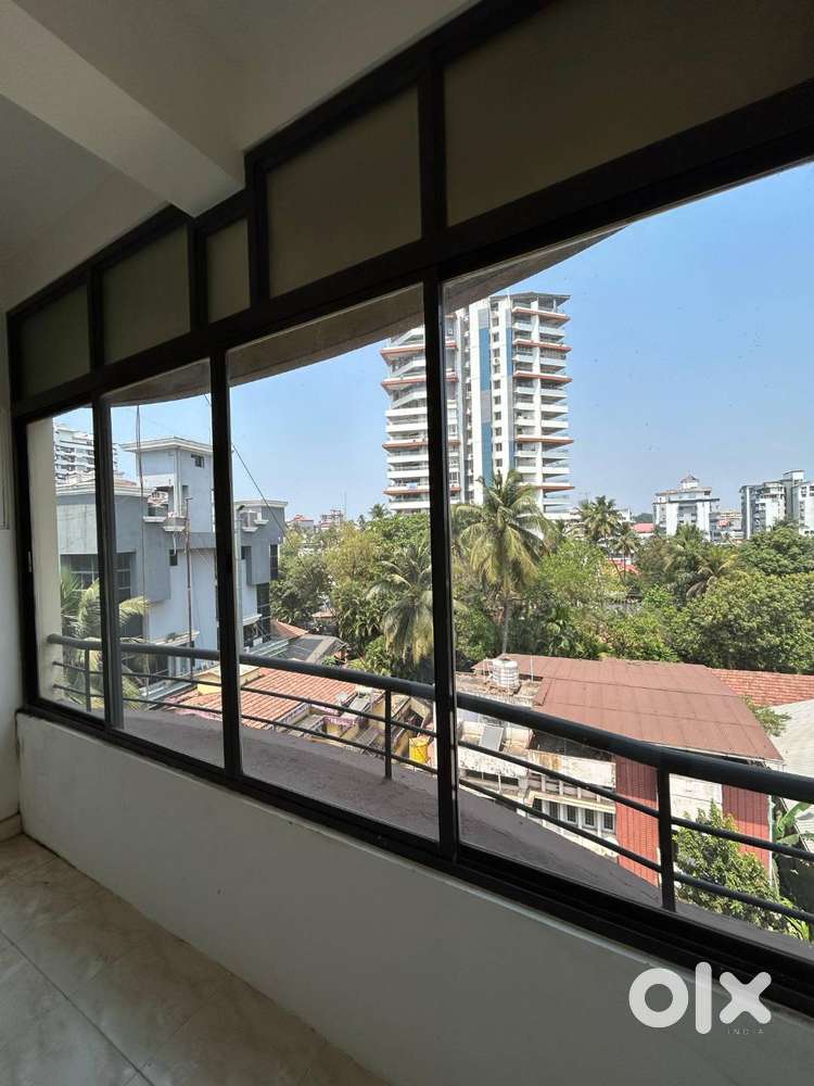 3 BHK 1,425.sq.ft Apartment in Bendoorwell.