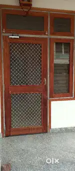 3 BHK for Family and Girls
