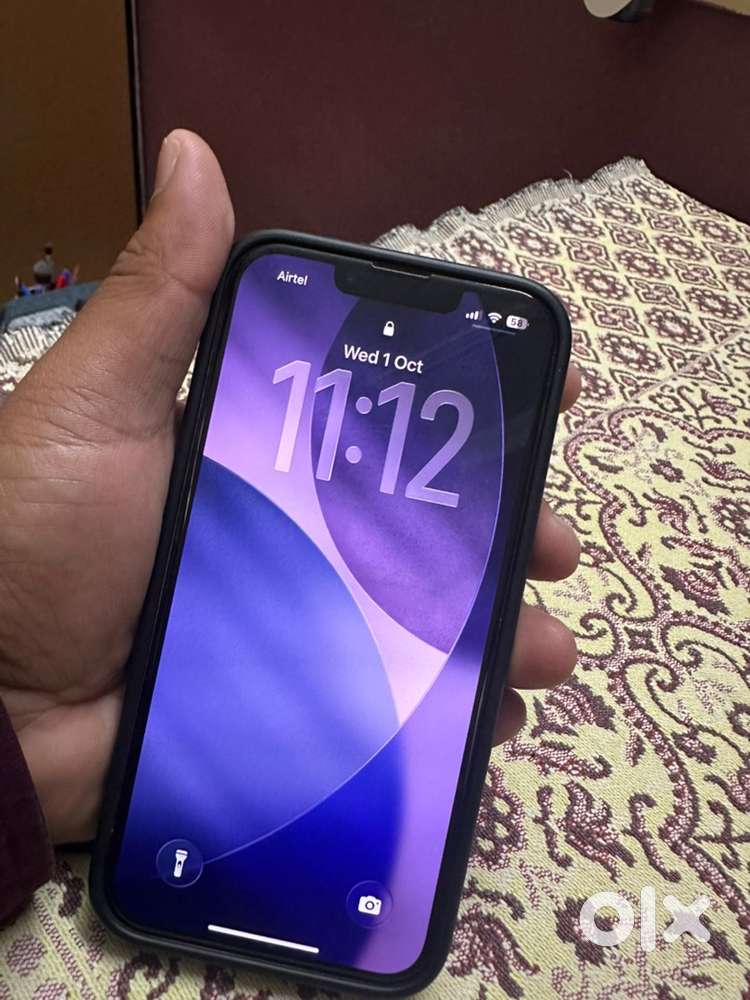 Iphone 13 128gb well maintained