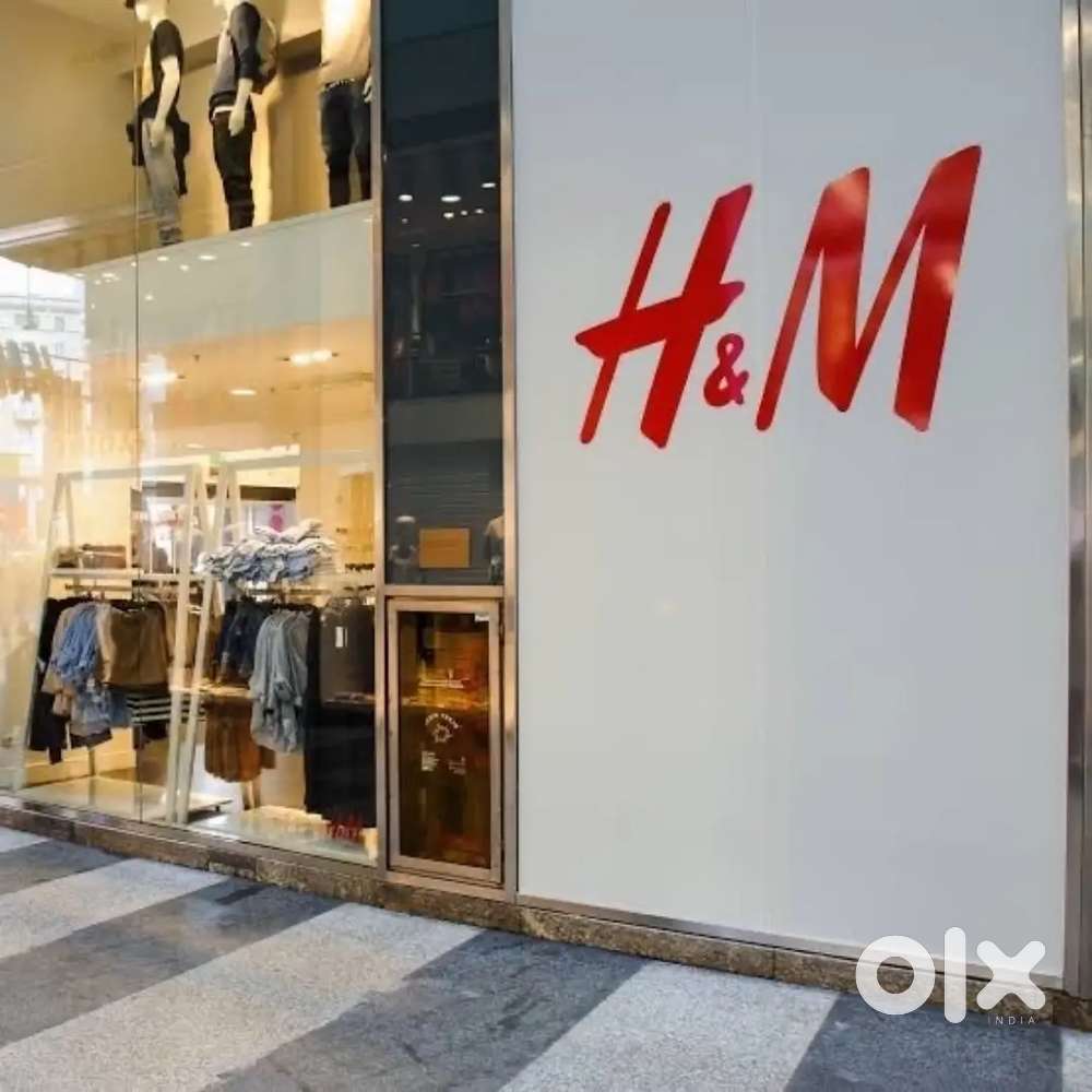 STAFF REQUIRED IN H & M  STORE मॉल लखनऊ