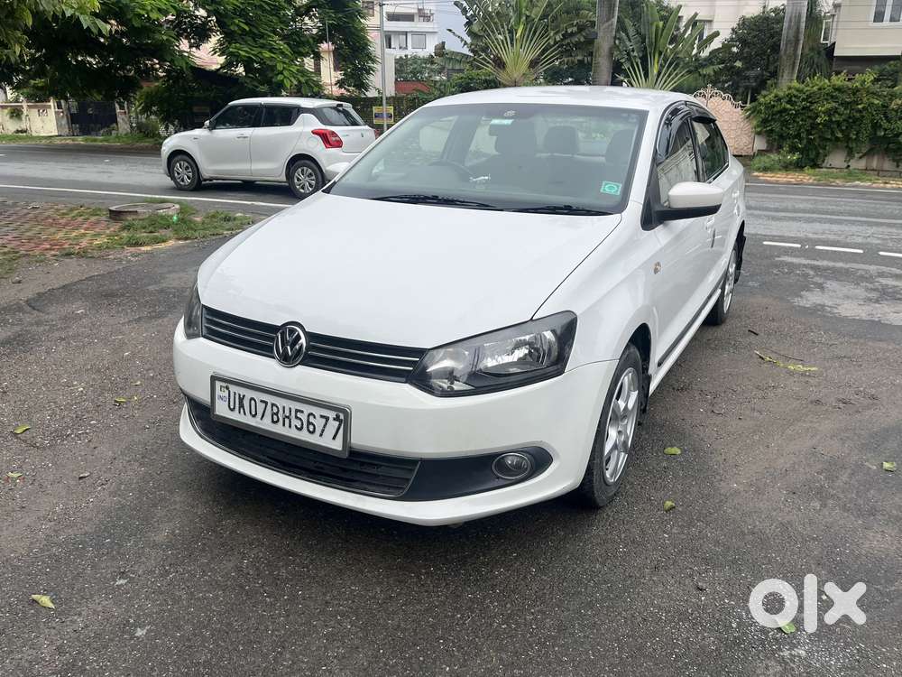 Volkswagen Vento Celeste 1.6 Highline, 2015, Diesel