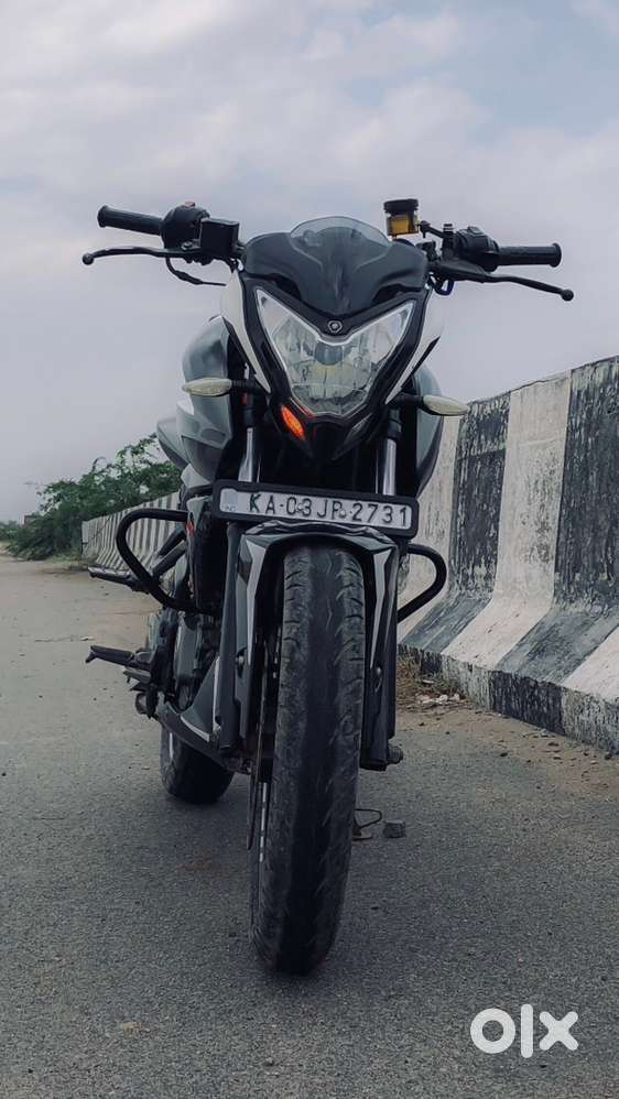 Ns200 bs4 /2017 model with documents/And modified look