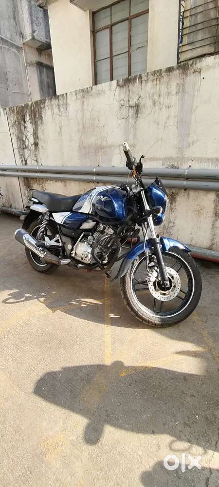 Bajaj v15 Excellent Condition