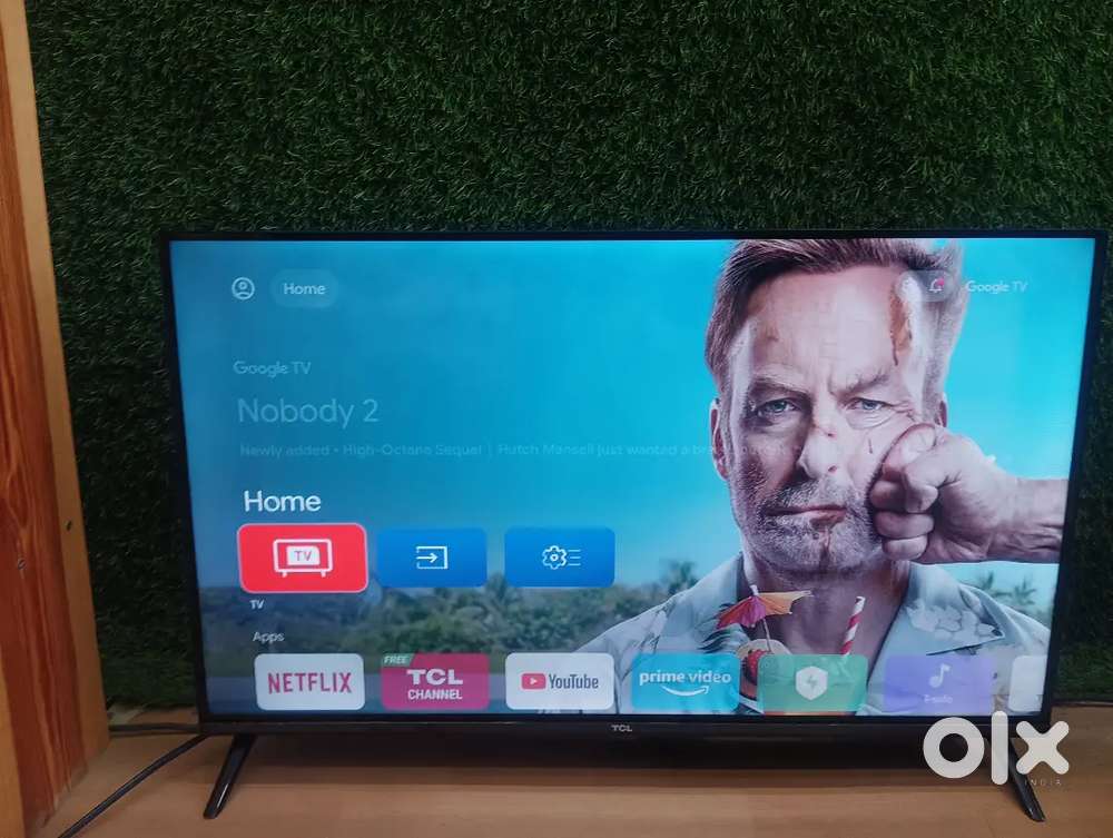 6 month warranty Google Tv 32 inch TCl brand android smart