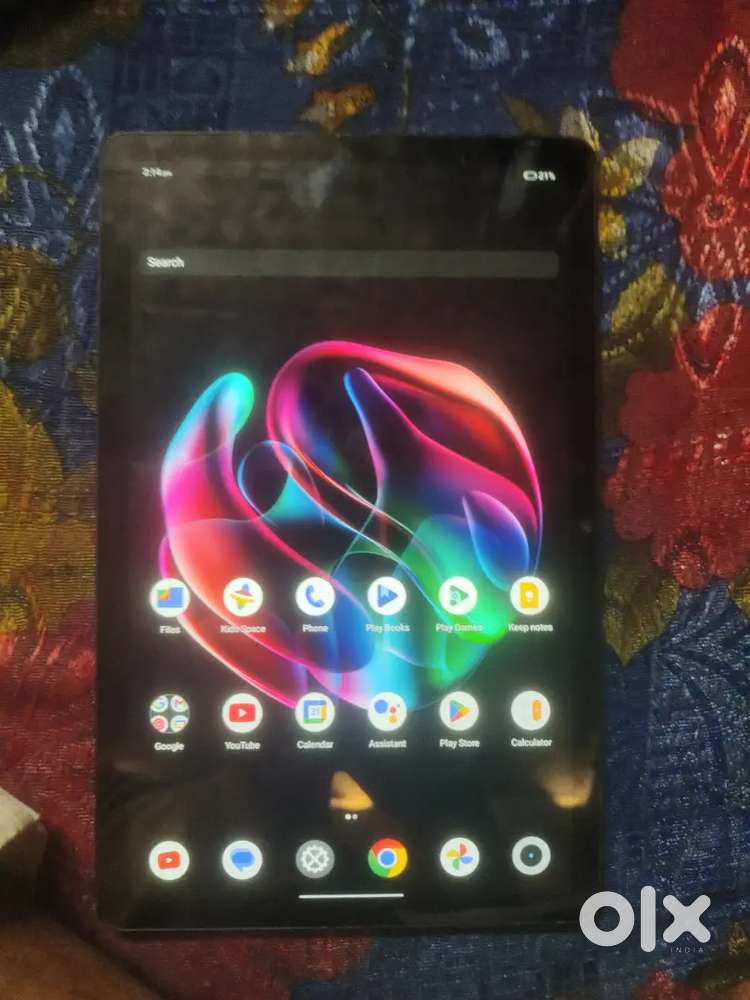 Realme pad ram 4gb ,2 sim insert Android vision 11