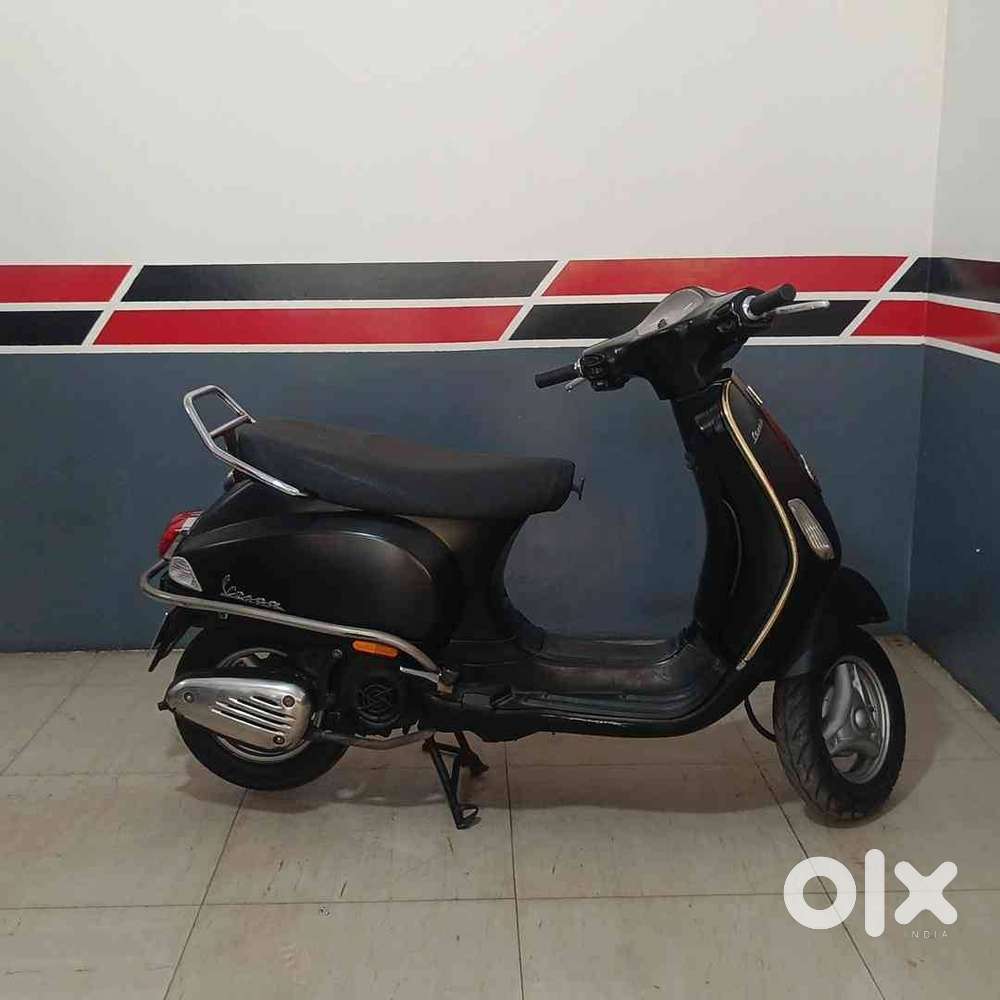 VESPA S125 2018 MODEL SALES FOR GOOD CONDITION