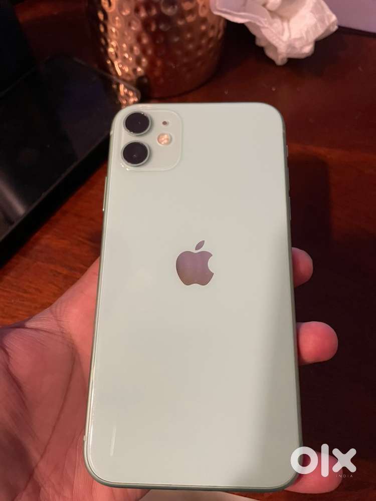 iphone 11  mint condition  128 gb  battery health 77 (NO EXCHANGE)