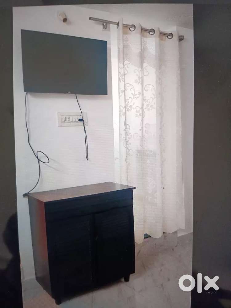 Fully furnished Room(temporary stay)for live ins at jagamara