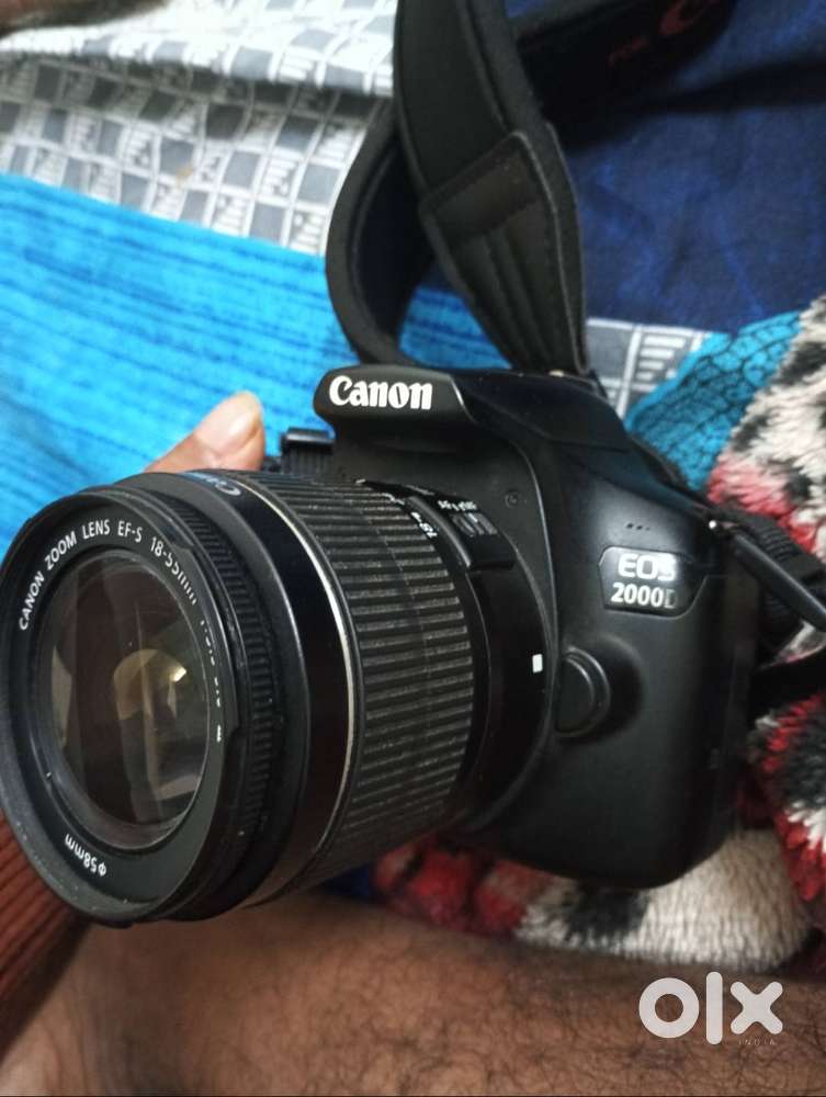 Dslr canon 2000d with lans 18- 55mm