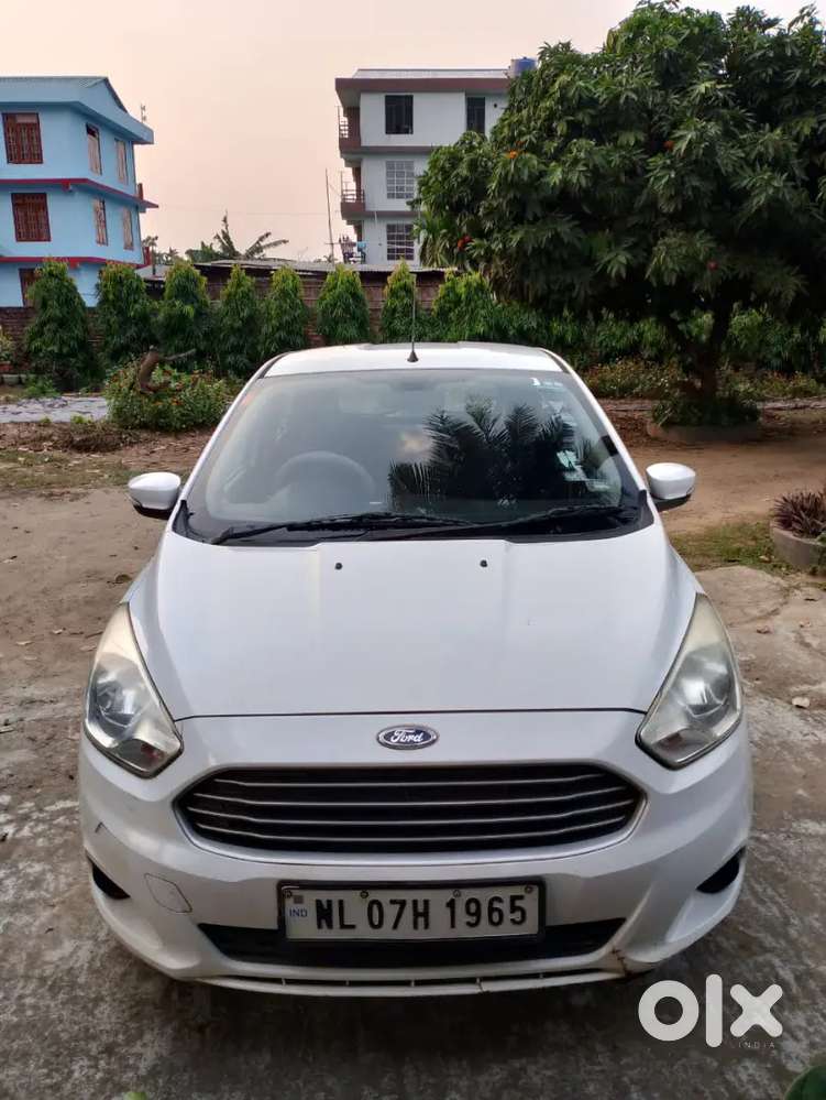 Ford Figo 2017 Petrol 60000 Km Driven