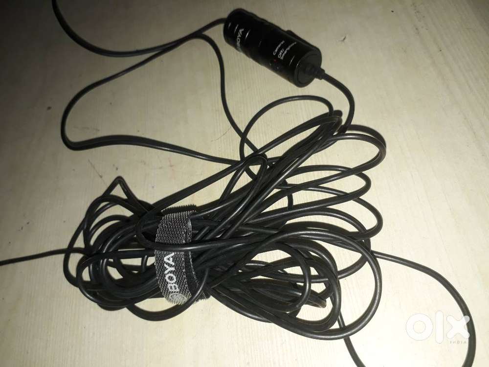 BOYA COLLAR MIC