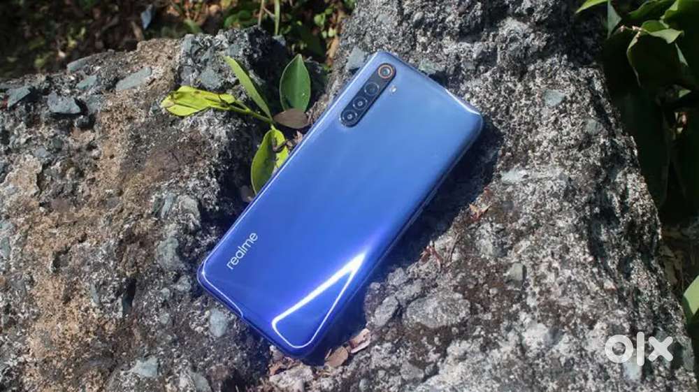 Realme 6 , 8 gb ram , 128 storage