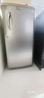 LG Fridge 180 litre