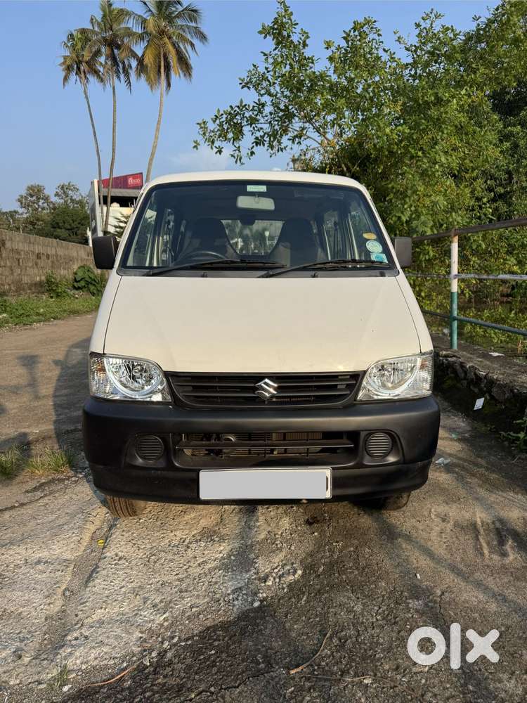 Maruti Suzuki Eeco 5 STR AC (O), 2018, Petrol