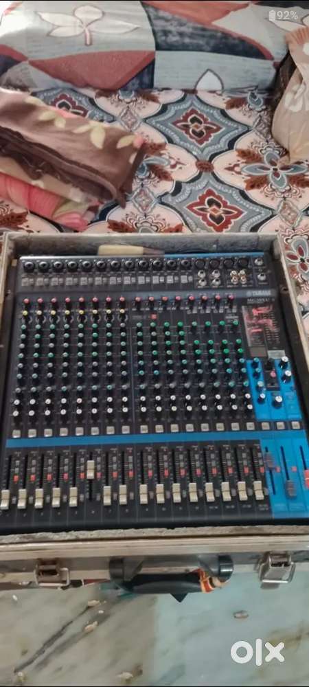 DJ mixer Yamaha brand