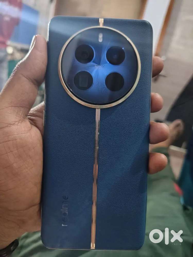 Realmi 12 pro plus 8/128
