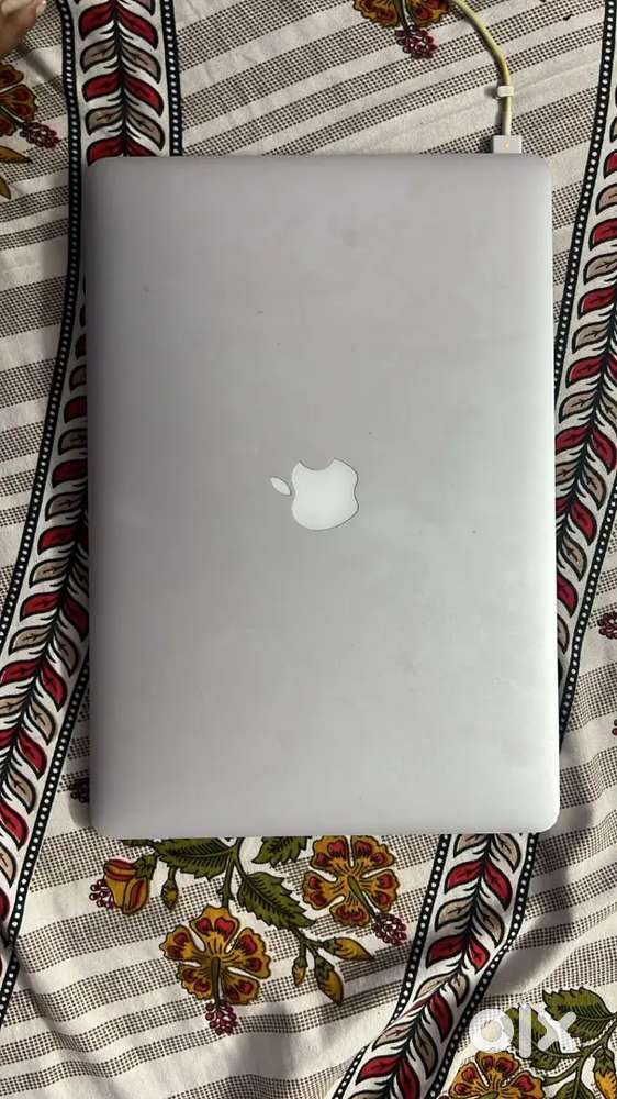 MacBook pro ( retina 15 inch, mid 2015 modal