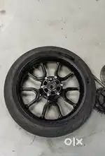 Alloy and tyre combo for interceptor