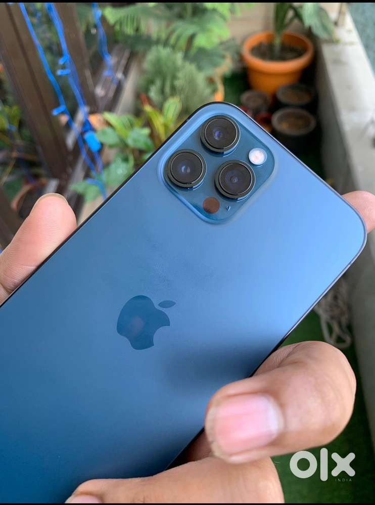 I phone 12 pro max suprb candiction