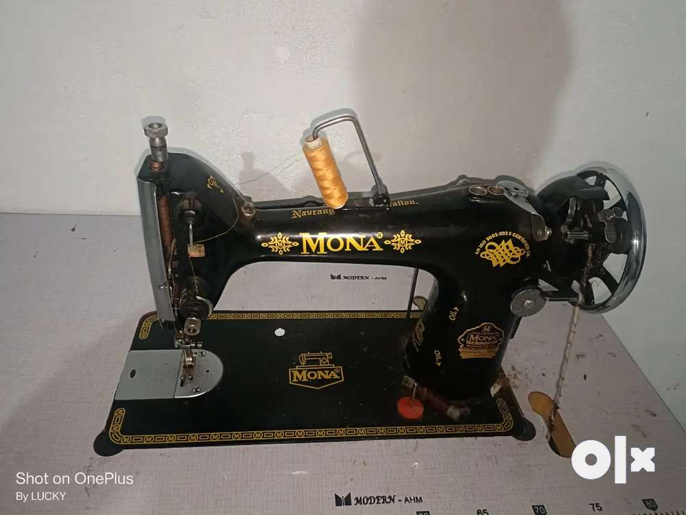 MONA BIG MAKER stitching machine