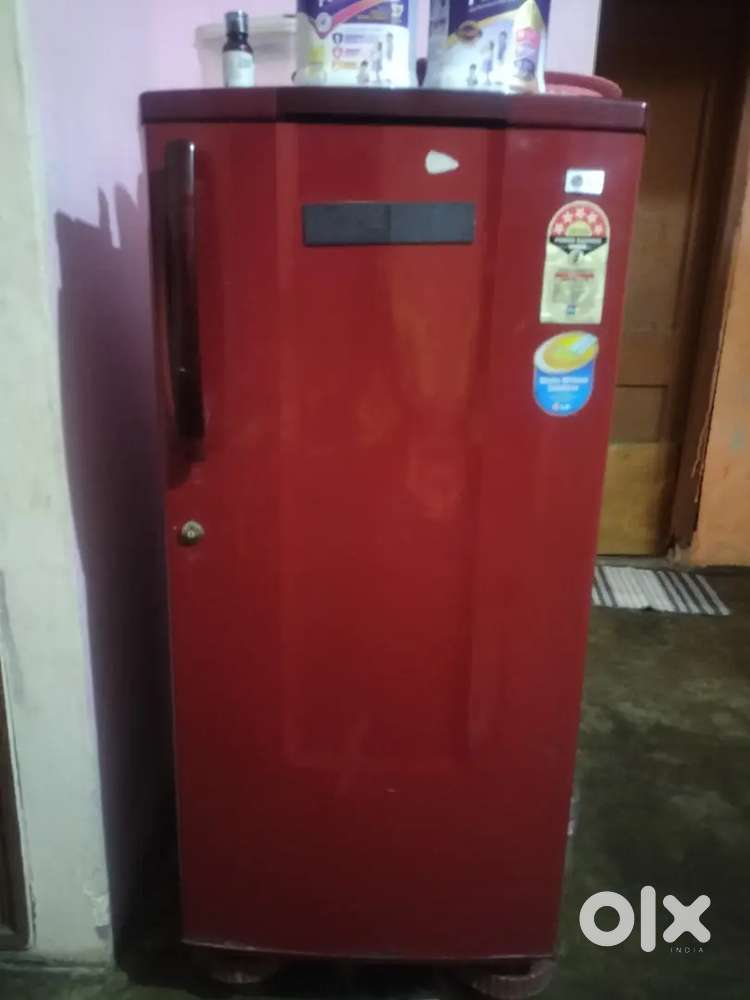 LG Fridge very nice condition