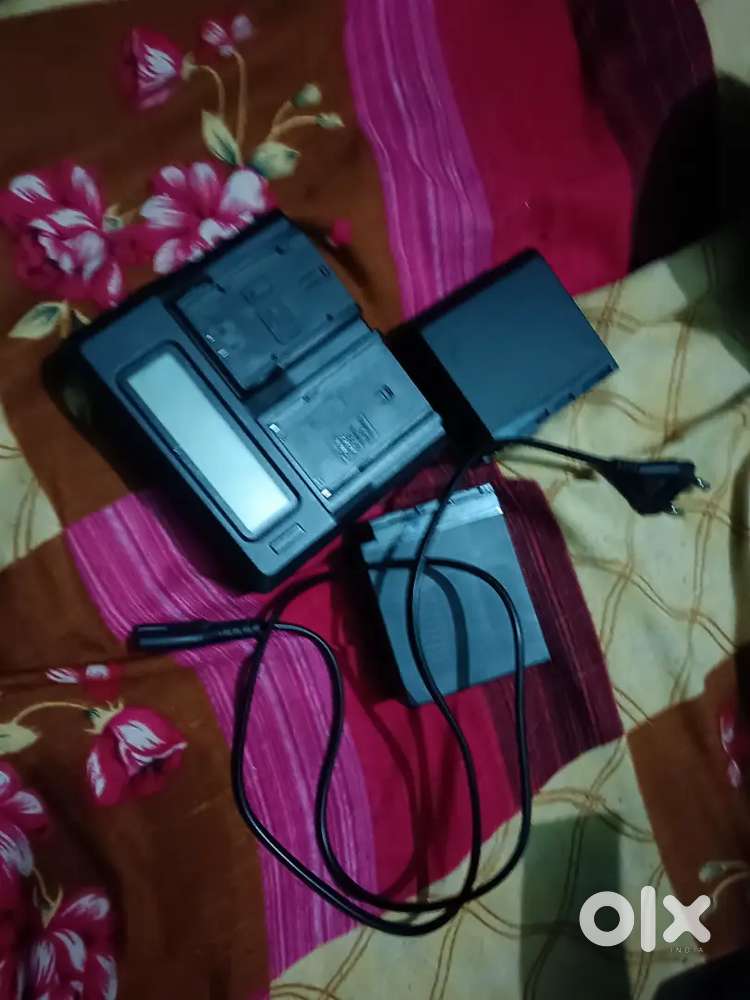 Panasonic UX 90 4k video camera