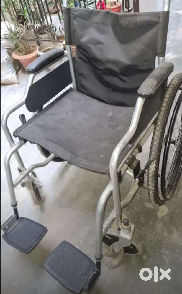 Wheel chair