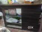 Counter , 2 steel racks