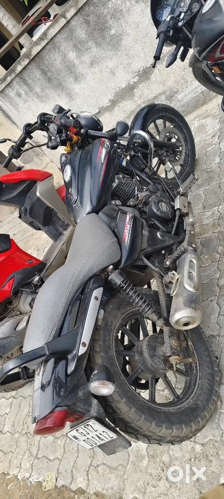 Sell Avenger 220 street