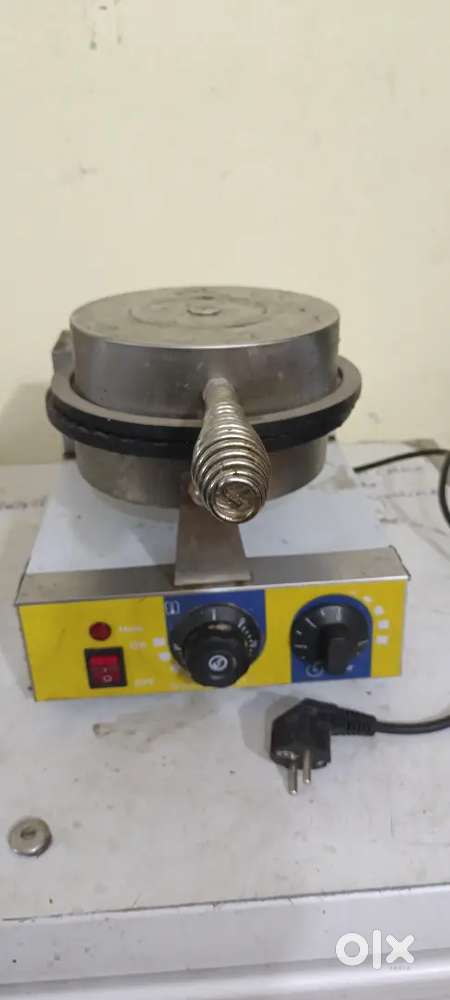 Kone waffle machine, urgent Sale.