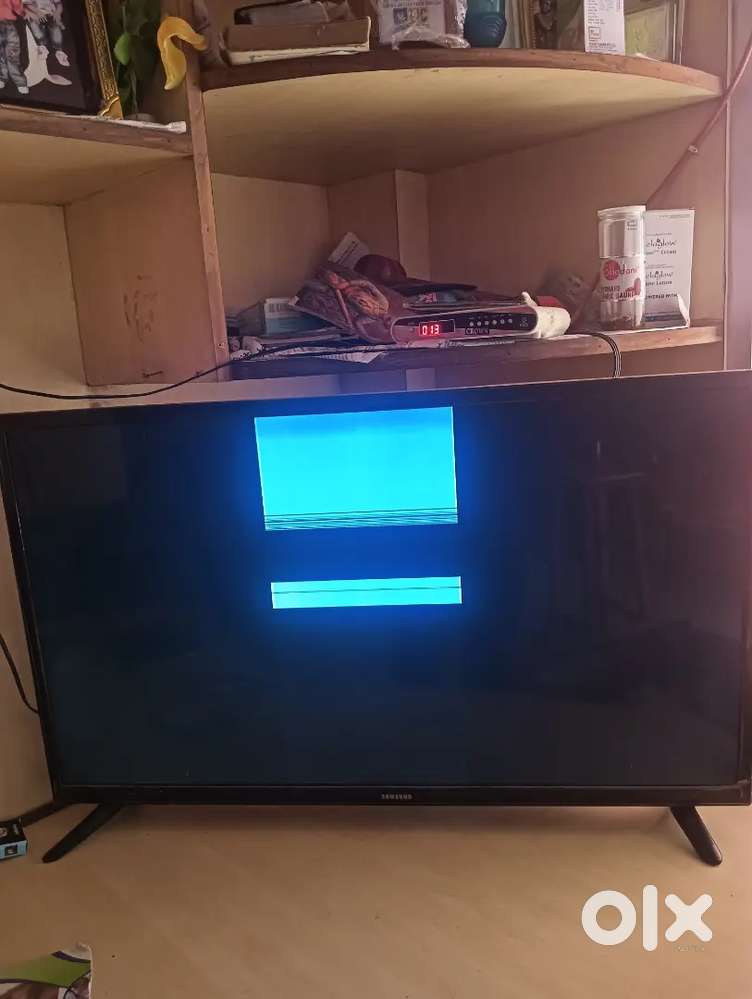 43 inch samsung smart LED TV sell
