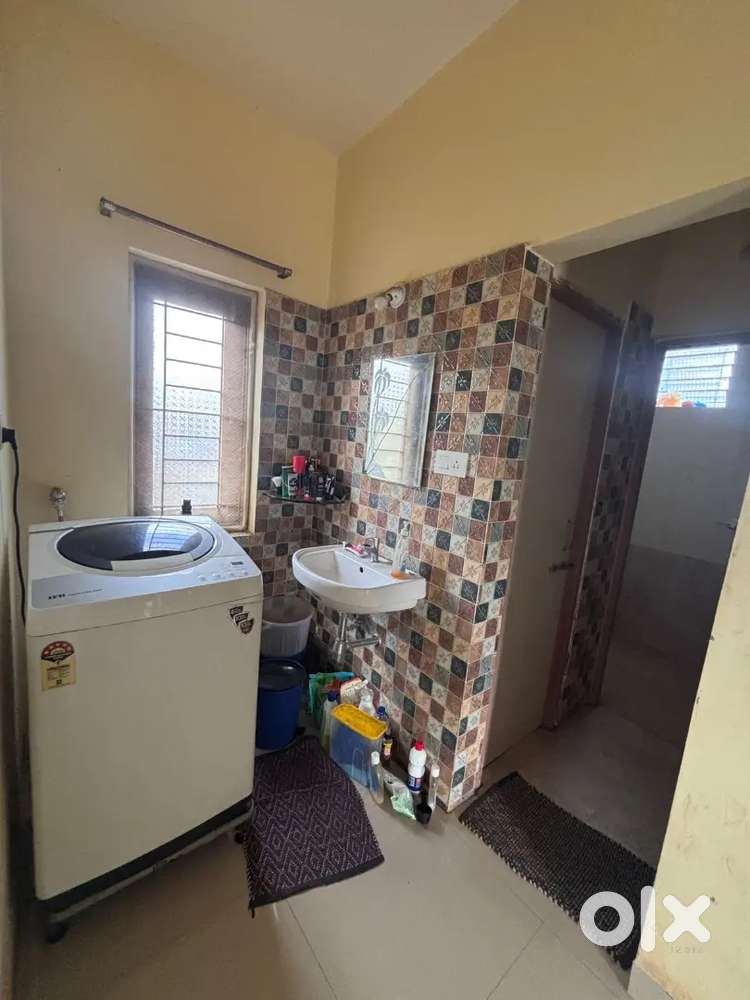 Required 2 Roomates for 2 Bhk Flat located Near Arts Park