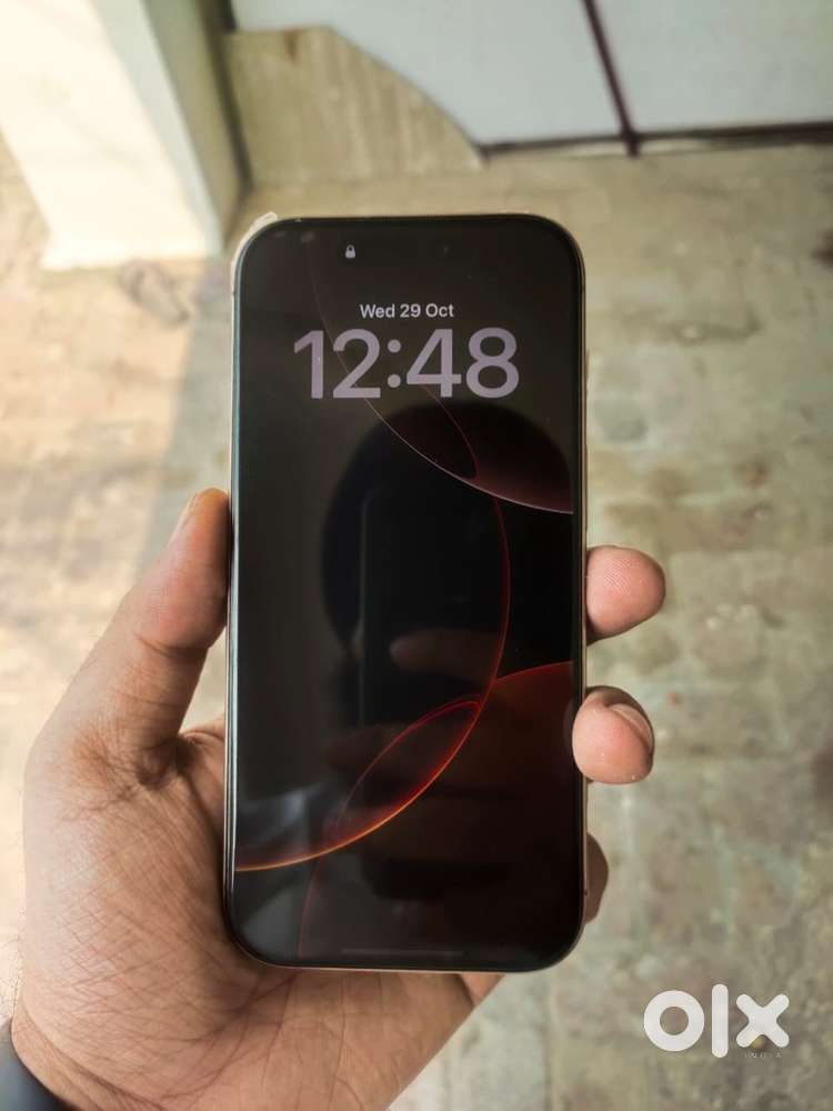 Iphone 16 pro 128 gb desert titanium