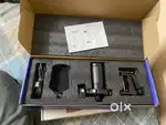 Hi im selling two podcast mic.brand new condition.