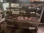 Bakery counter