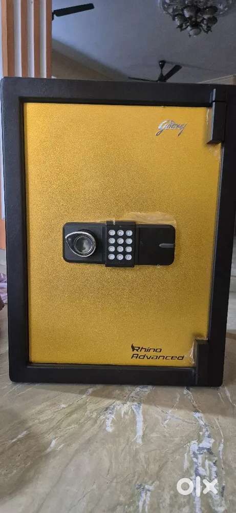 Godrej Rhino advanced locker