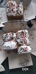 Momos ki King