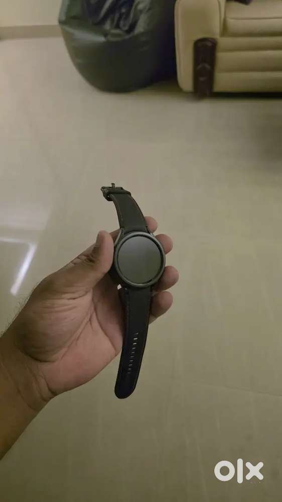 Samsung Galaxy Watch 6 Classic Black with box and 3 extra bands