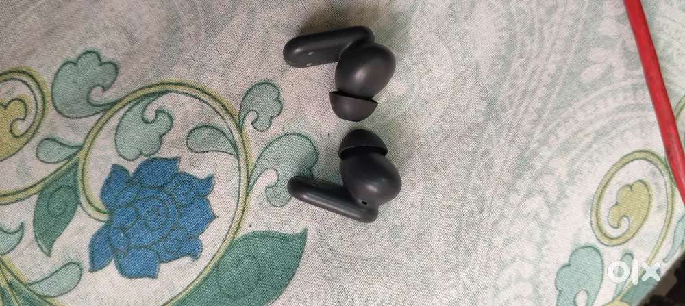 One plus buds 2r ear buds only charging case lost (kho gya hai )