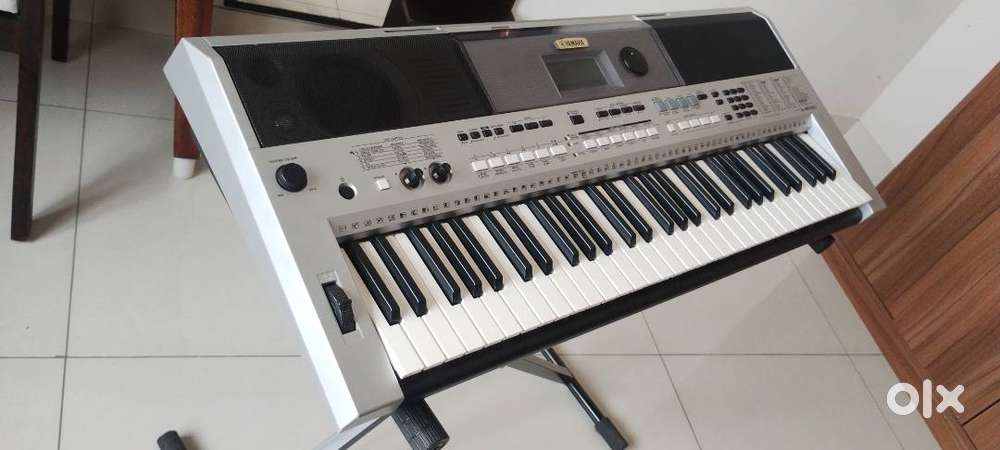 Yamaha PSR I 455 Digital Keyboard