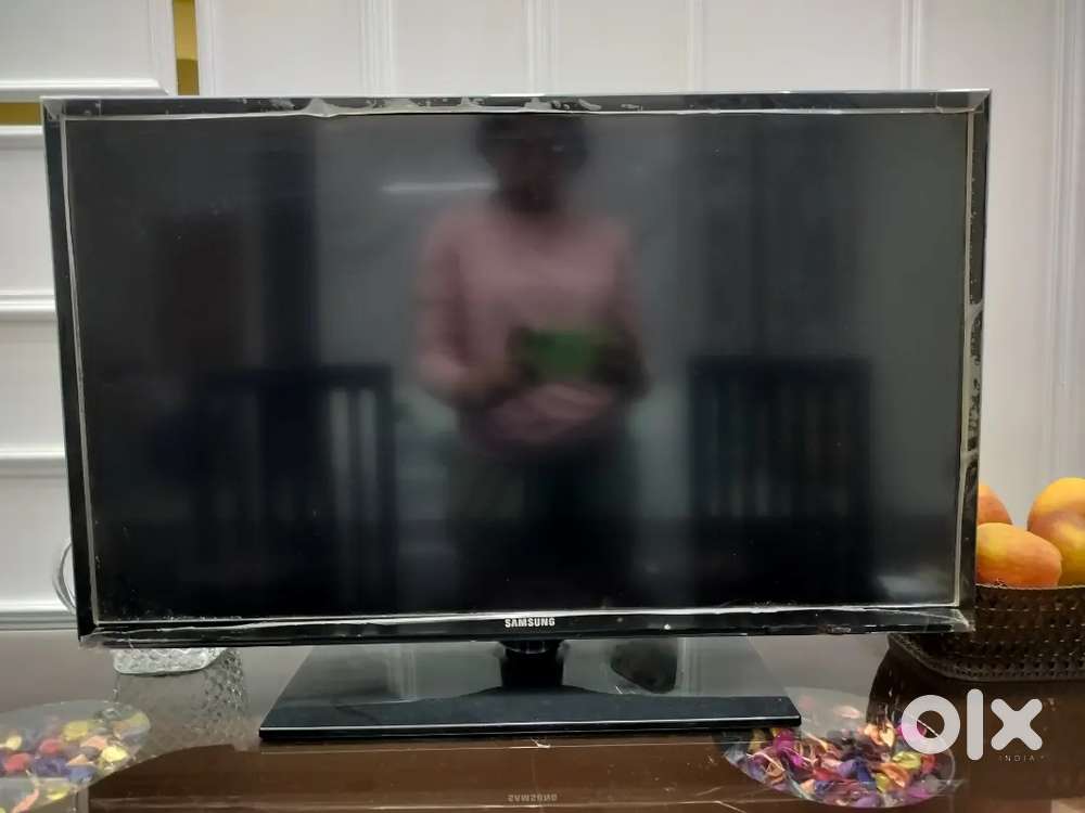 SAMSUNG LED TV(in perfect condition)