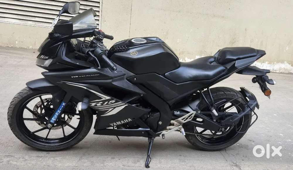 Yamaha r15 v3 abs bs6 model
