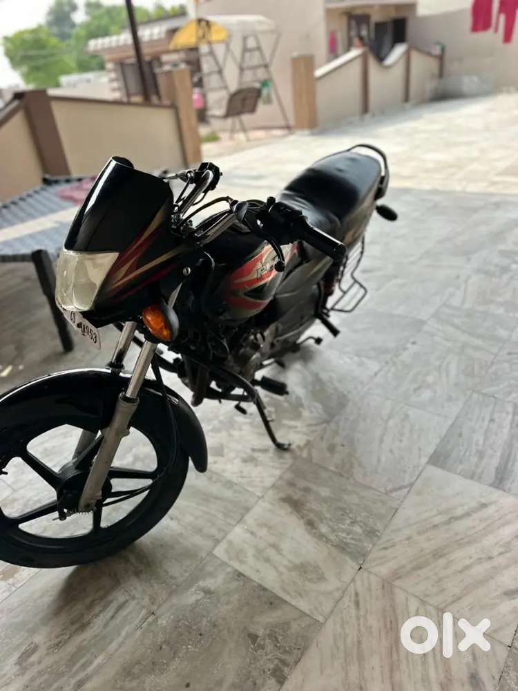 Bajaj platina