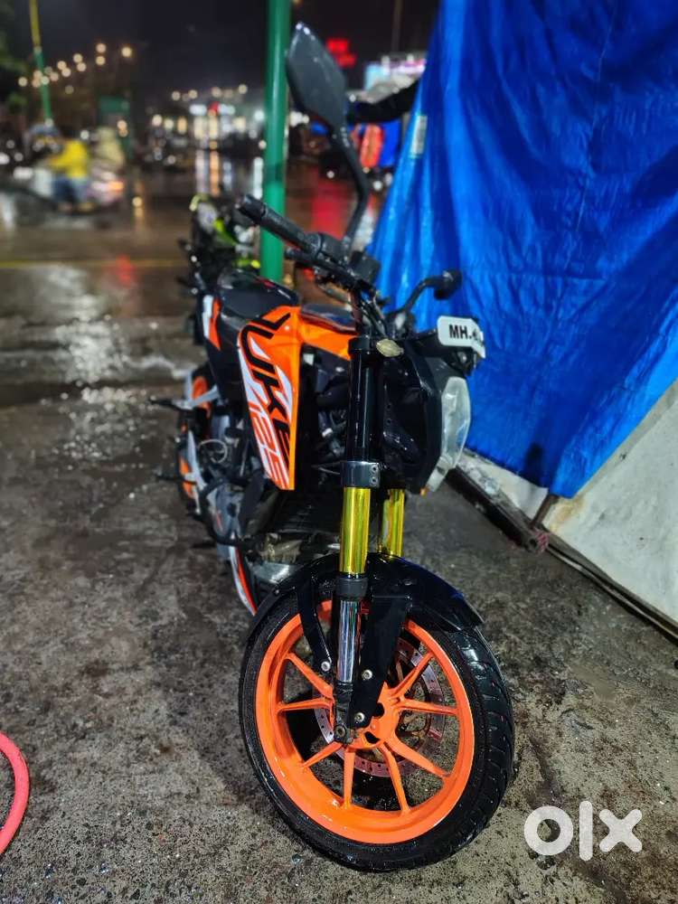 Best ktm125 duke full clean condition all paper clear