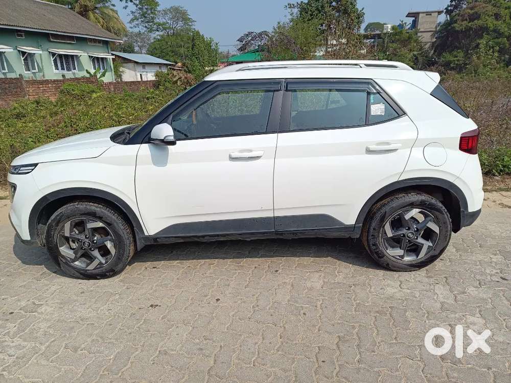 Venue top.model (turbo)! Negotiable!
