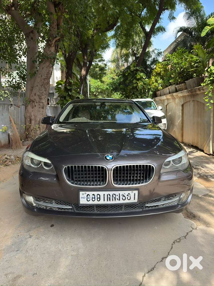 BMW 5 Series 2011