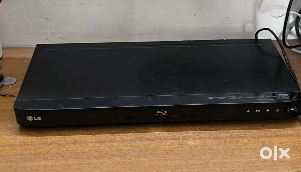 LG BD550 Blyray Player, BD Disc,DVD,USB ( HDD Support)