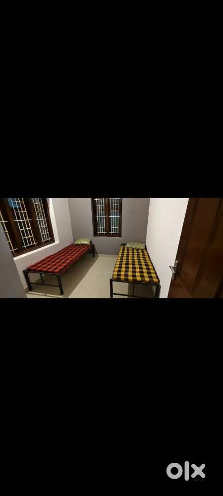 KBS ROOMS & PG SINGLE&SHARING ROOMS @PALAKKAD CHANDRANAGAR