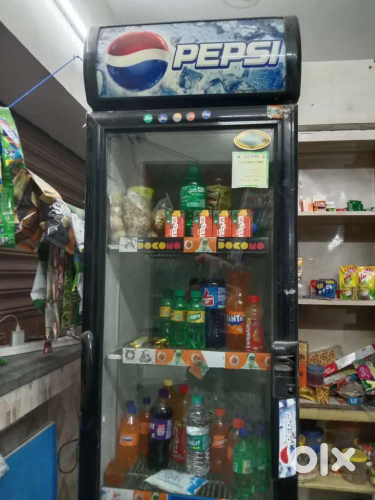 Cold drinks fridge